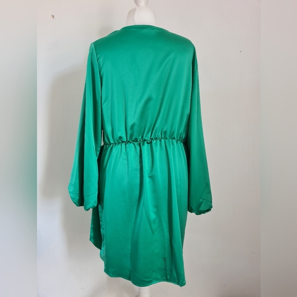River Island green wrap satin mini dress size 18 NWT plus size - Picture 5 of 13